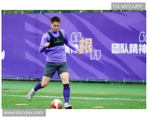 上海足球队灵活性变革引发热议推动球队全新发展模式探索